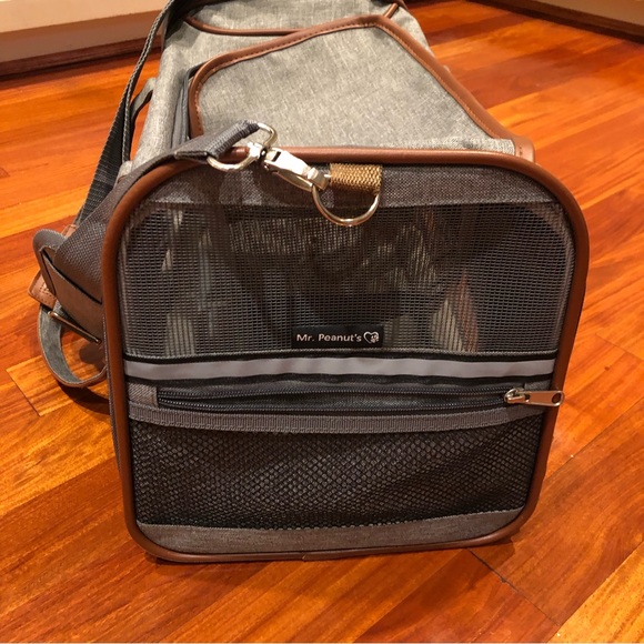 🐶Mr. Peanut's Gold Series Airline Approved Pet Carrier - Picture 10 of 17